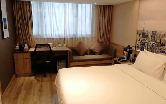 Atour Hotel Lujiazui Babaiban Shanghai