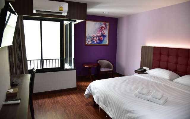 Grand Pink Hotel Hat Yai