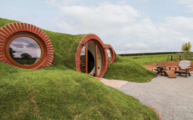 Shire's End