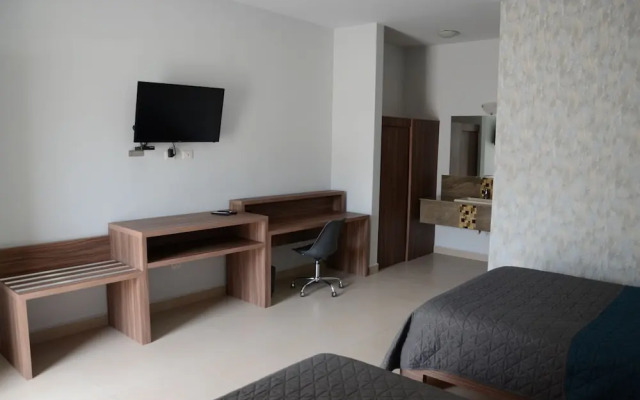 Hotel Monarca