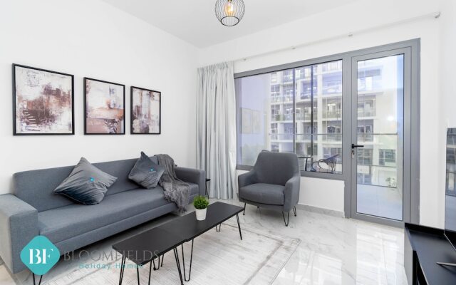 Executive 1 BR in Oasis - 2