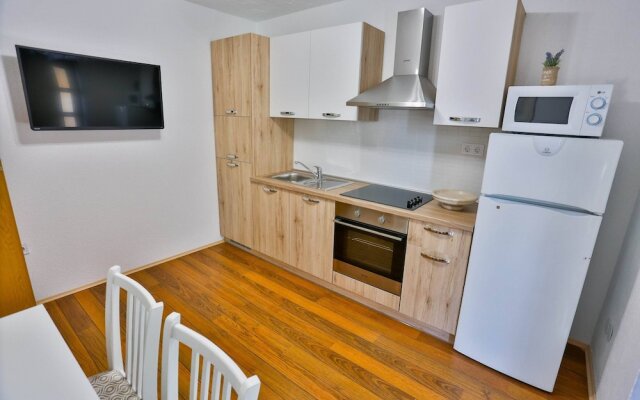 Apartments Lenka