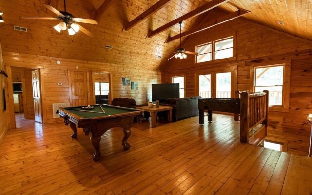 Caney Creek Lodge by RedAwning