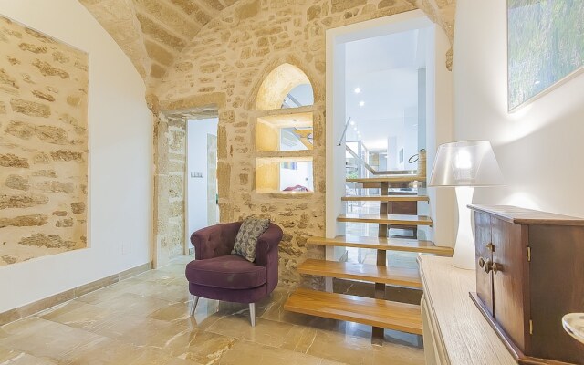 Boveda Boutique House