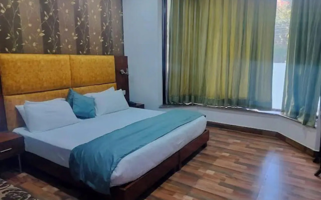 The Venessa Hotel