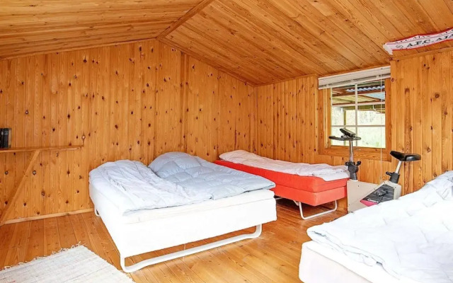 6 Person Holiday Home in Rodby