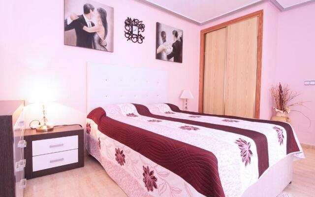 Nice 3 bedroom Duplex Cabo Roig