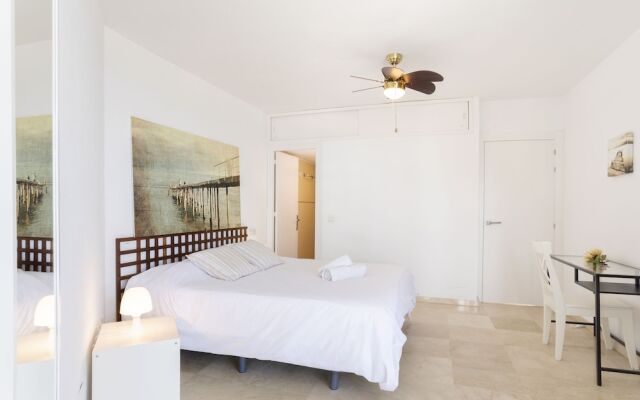 Rentcostadelsol Marbella-El Faro