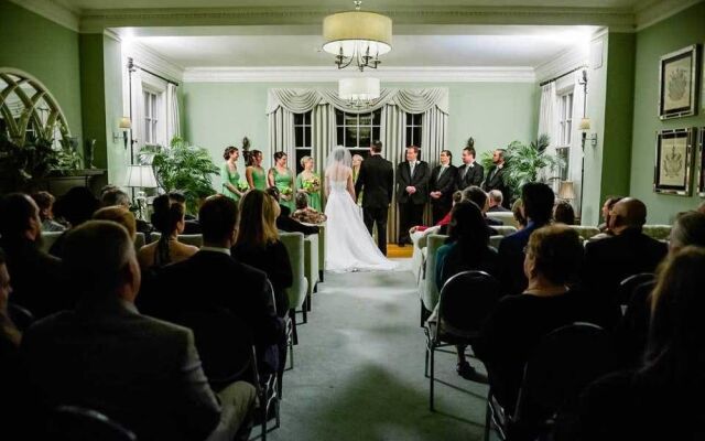 The Kings Daughters Inn