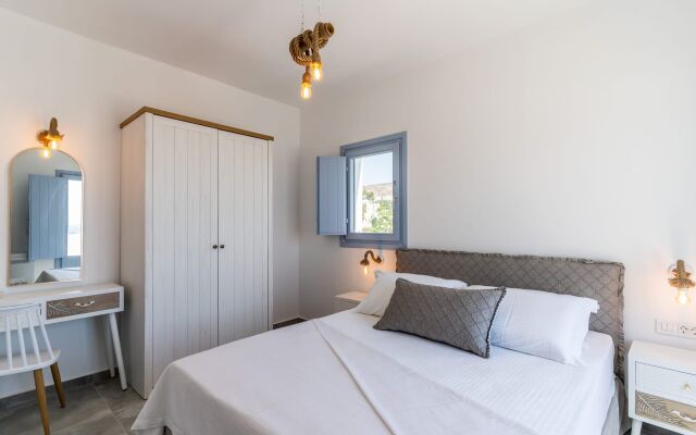 SantoRossa Luxury Villas