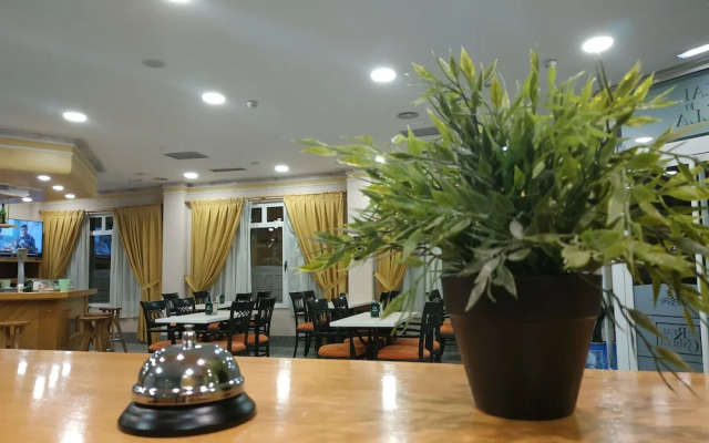 Complejo ATH Real de Castilla I-II