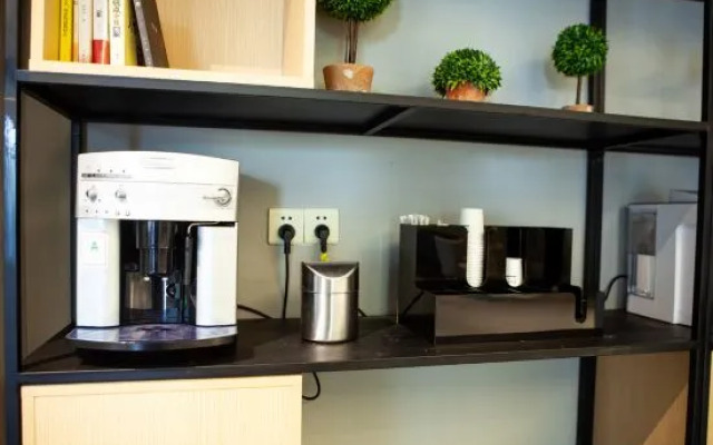 Homeinn Selected Hotel (Kunming Nanping Pedestrian Street Jinmafang)