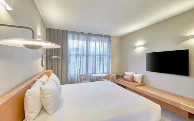 Wonil Hotel Perth - Handwritten Collection
