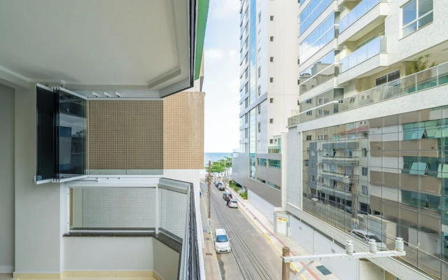 Apt 60m From sea - Meia Praia Itapema Obs0301