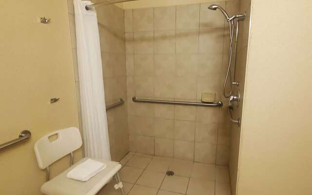 Wingate by Wyndham Youngstown