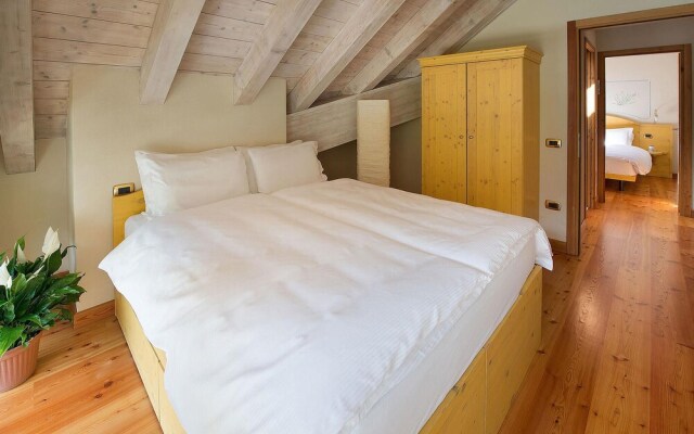 Stunning Apartment in Ponte di Legno With 2 Bedrooms and Wifi