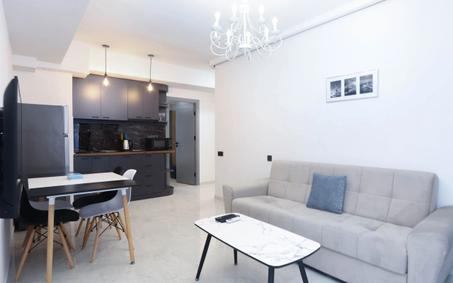 2Bd1Bath Pushkin ave 58 2ndfloor next to church.
