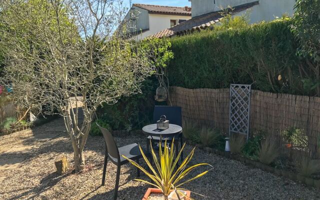 Petite Maison Avec Piscine