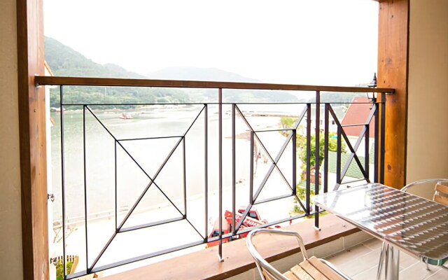 Tongyeong Sea Star Pension