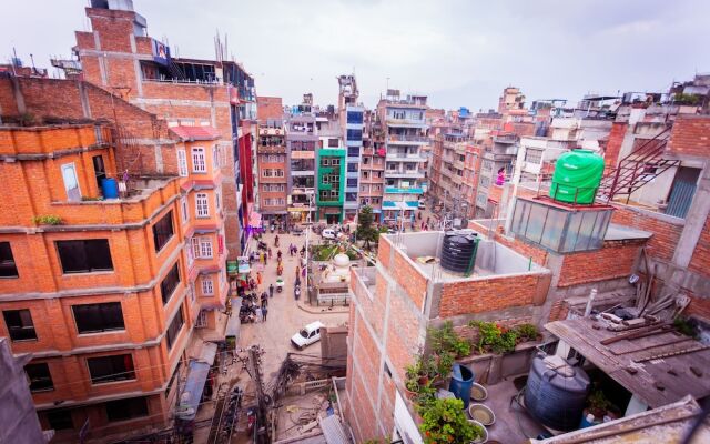 8848 Hostel