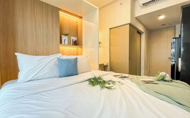 Tranquil And Modern Look Studio At Tokyo Riverside Pik 2 Apartment – Guest Rooms – Jakarta