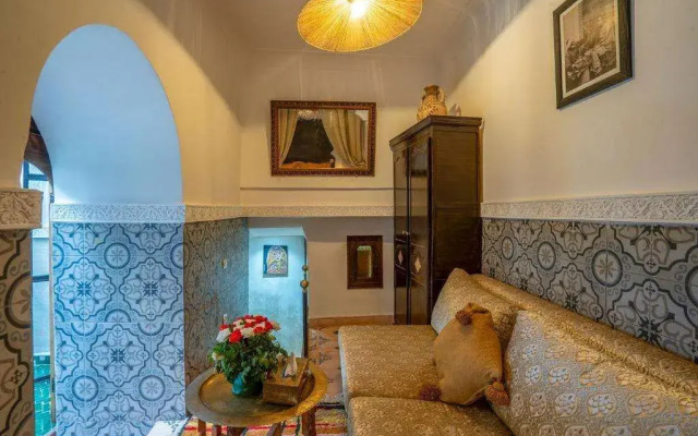 Riad Yalla Habibi