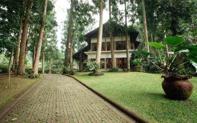 Plataran Puncak Villas