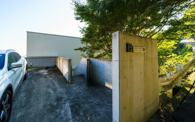 Atami Hamada House