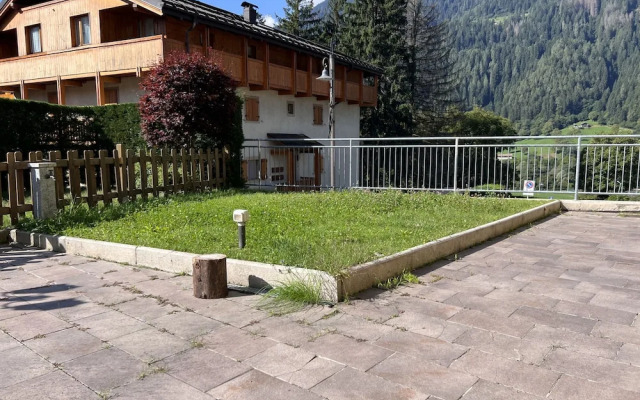 007 Trilocale con Giardino Giustino