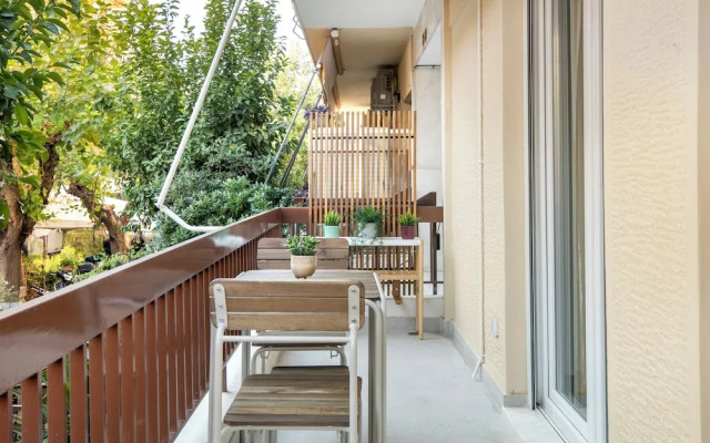 Belmont - 2 Bedroom Apartment in Athens