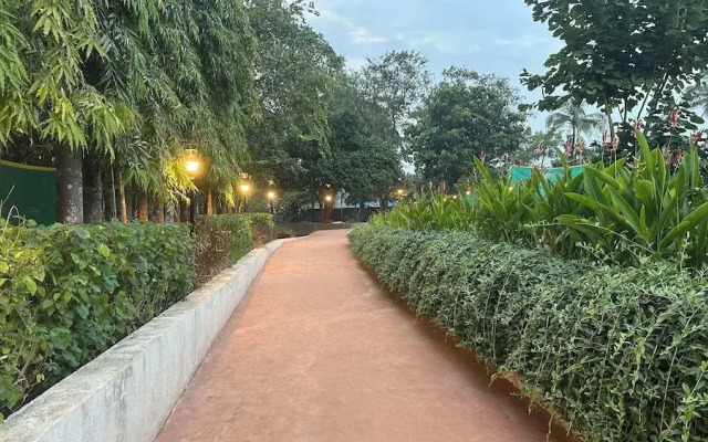 Avhyay Resort