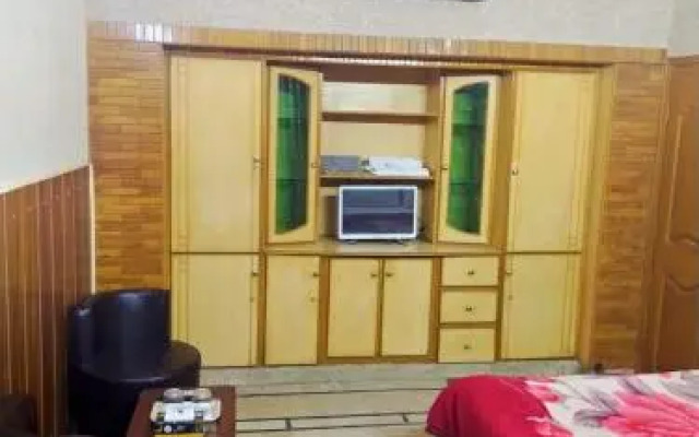 Karachi Motel