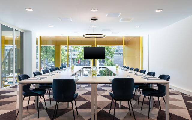 Holiday Inn Express Amsterdam - North Riverside by IHG