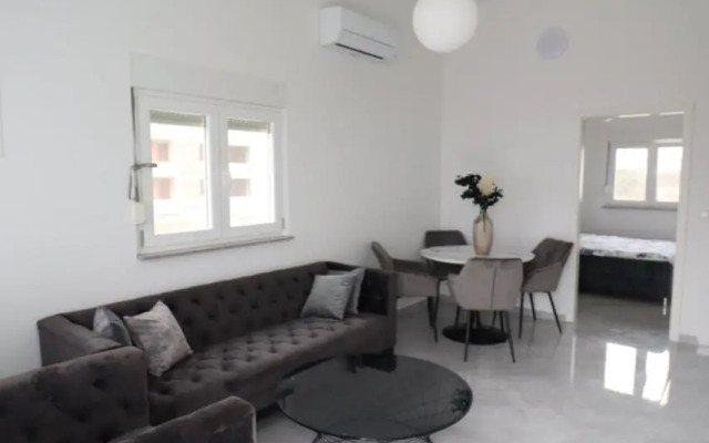 Vrsi Apartments