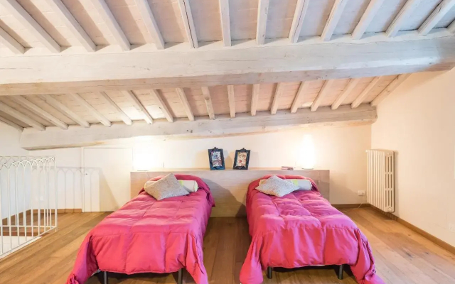 TORNESE with PRIVATE PARKING and TERRACE - Hotel in 卢卡 - Photo 4