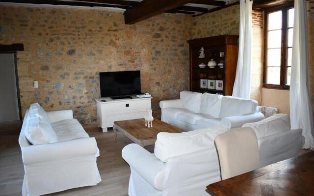 Moon River Grande Maison