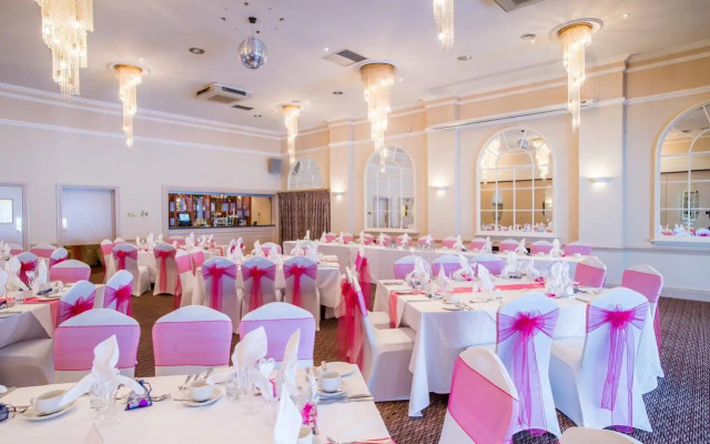 Parkway Hotel & Spa