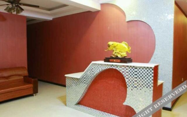 Momo Theme Hotel