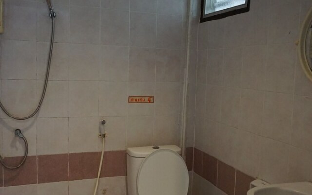 Ban Tum Garden Hotel