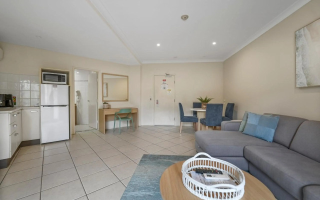 Terrigal Sails Serviced Apartments