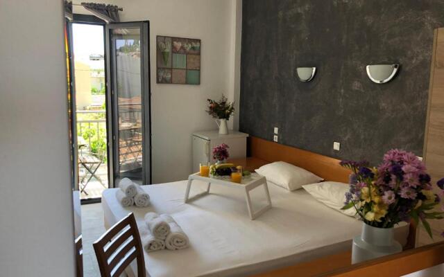 Central Guest House Skiathos