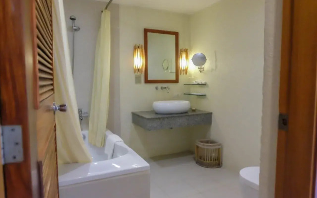 Bluewater Maribago Beach Resort