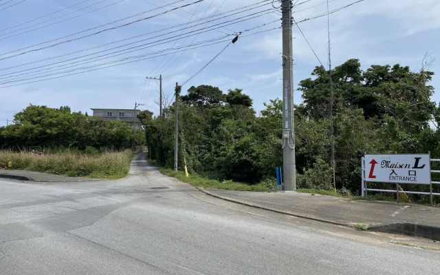 Maison L Motobu 2nd Floor