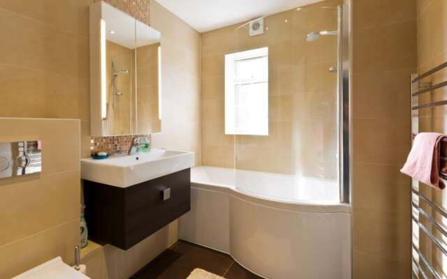 Leafy Suburban Bed & Breakfast