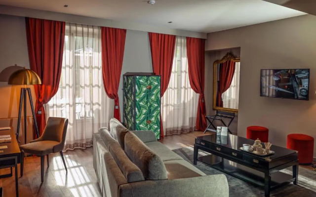 Chateau De Germigney