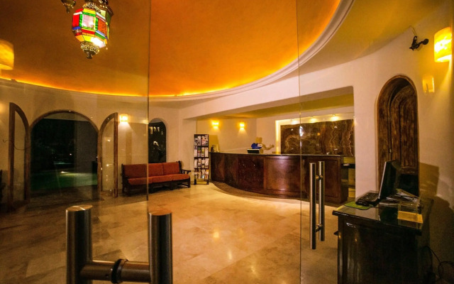 Club el Moro Hotel Suites
