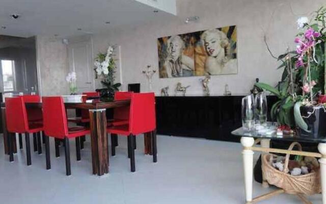 Pointe Croisette Penthouse