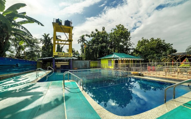 Resort Trimurti
