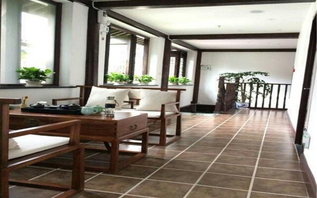 RuTang Inn