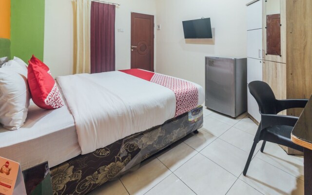 Satria Guest House by OYO Rooms